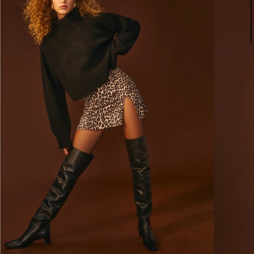 Reformation Margot skirt in Leo